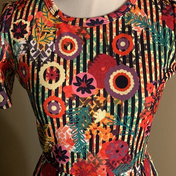 Unicorn stripe and floral Sm amelia dress Lularoe - Picture 2 of 5